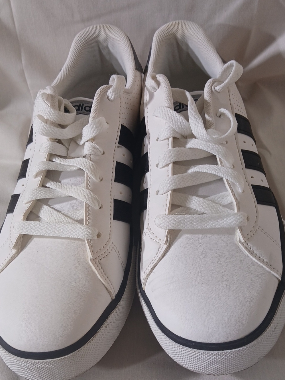 adidas White and Black Low-Top Sneakers Size 7.5